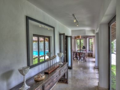 Sosua Luxury Five bedroom Vacation Villa with a Pool Sosua Luxury Five bedroom Vacation Villa with a Pool