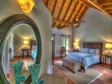 Four Bedroom Dominican Luxury Villa Pool Walk to Beach