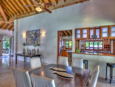 Four Bedroom Dominican Luxury Villa Pool Walk to Beach