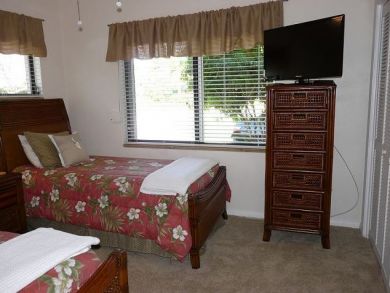 Bedroom with Two Twin Beds