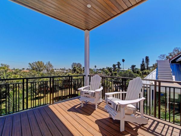 Luxury Five Bedroom Anna Maria Island Rental - Sleeps 12