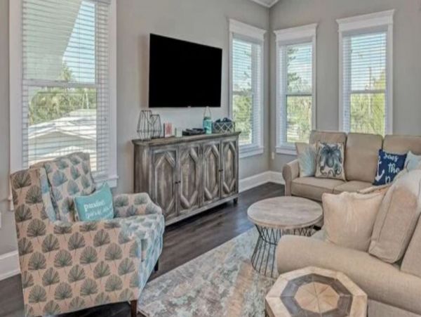 Luxury Five Bedroom Anna Maria Island Rental - Sleeps 12