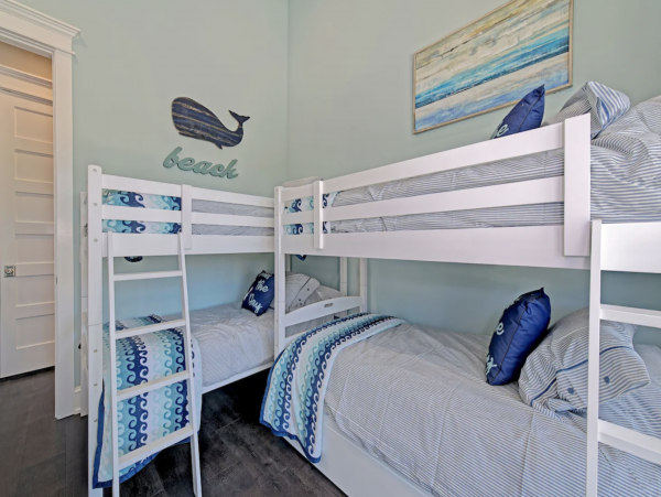 Luxury Five Bedroom Anna Maria Island Rental - Sleeps 12