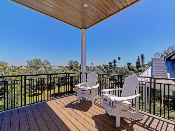 Luxury Five Bedroom Anna Maria Island Rental - Sleeps 12