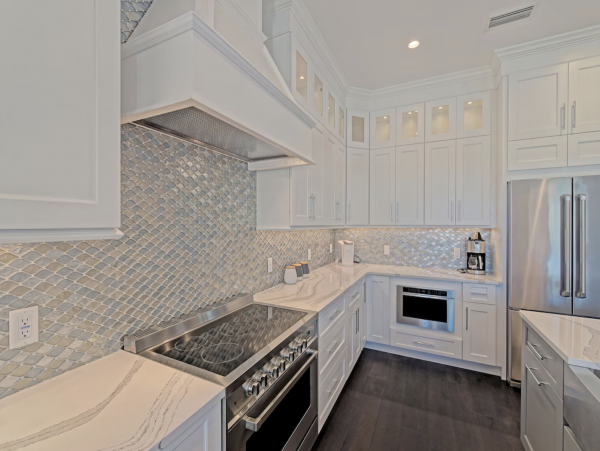 Luxury Five Bedroom Anna Maria Island Rental - Sleeps 12