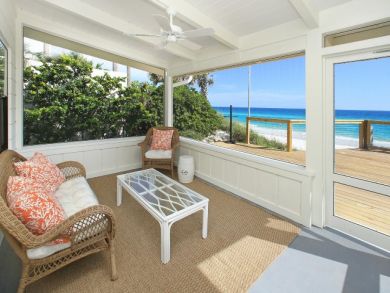 Screened Lanai with Seating