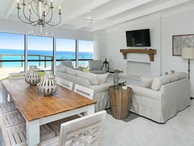 Spacious Living Ara with Wall Mounted TV