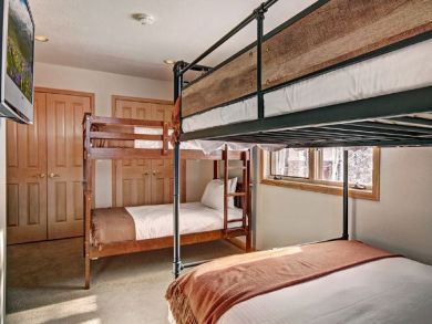 Bunk Room