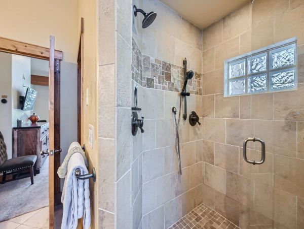 Breckenridge Luxury Five Bedroom Mountain Home