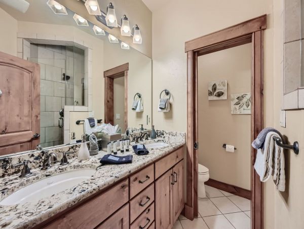Breckenridge Luxury Five Bedroom Mountain Home