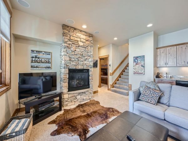 Breckenridge Luxury Five Bedroom Mountain Home