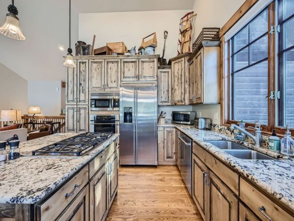 Breckenridge Luxury Five Bedroom Mountain Home