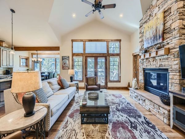 Breckenridge Luxury Five Bedroom Mountain Home