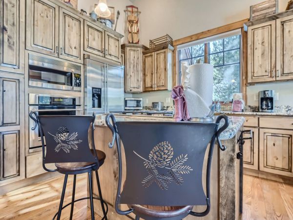 Breckenridge Luxury Five Bedroom Mountain Home