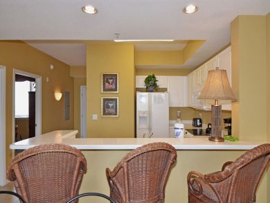 Breakfast Counter with Seating