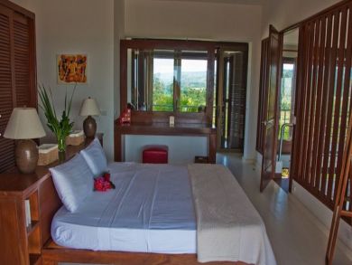 Five Bedroom Nonita Village Luxury Vacation Villa. Sleep 14
