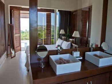 Five Bedroom Nonita Village Luxury Vacation Villa. Sleep 14