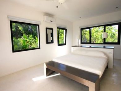 Villa on the Ocean with Six Bedrooms Call Today!