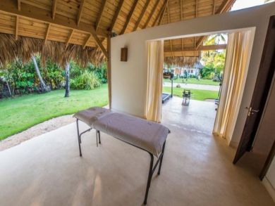 This Amazing Villa Sleeps 22 Guests Best Rental  Beachfront
