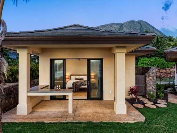 Luxurious Maui Villa with Stunning Beach Views