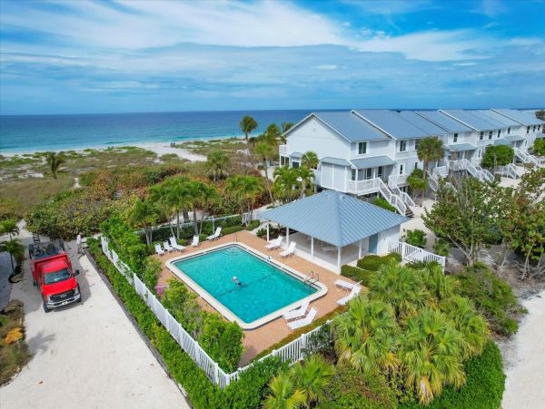 A Simply Lovely Two Bedroom Rental on Boca Grande