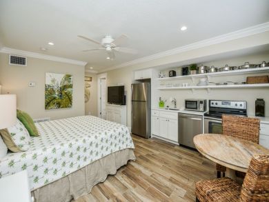 Siesta Key Vacation Rental Condo Beach Nearby