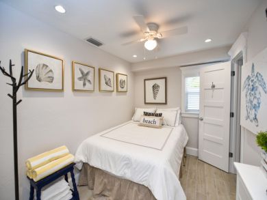Siesta Key Vacation Rental Condo Four Guests