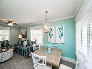 Siesta Key Vacation Accommodation Walk to Beach