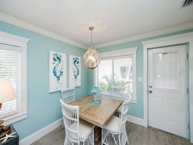 Siesta Key Vacation Accommodation Walk to Beach