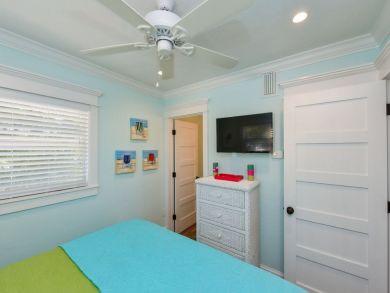 Siesta Key Vacation Accommodation Walk to Beach