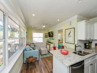 Siesta Key Vacation Accommodation Walk to Beach