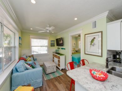 Siesta Key Vacation Accommodation Walk to Beach