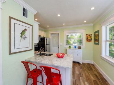 Siesta Key Vacation Accommodation Walk to Beach