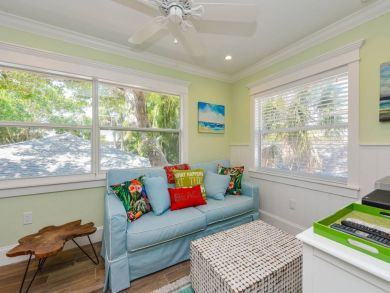 Siesta Key Vacation Accommodation Walk to Beach