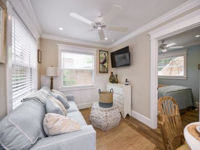 Siesta Key Vacation Rental Sleeps Four Guests