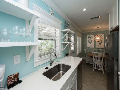 Siesta Key Vacation Rental Sleeps Four Guests