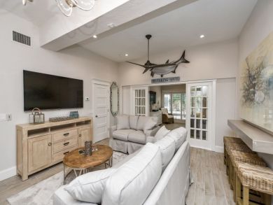 Siesta Key Luxury Vacation Rental Sleeps Four Guests