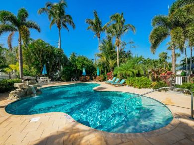 Siesta Key Luxury Vacation Rental Sleeps Four Guests