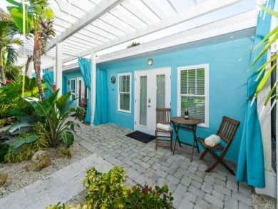 Siesta Key Vacation Accommodation Walk to Beach