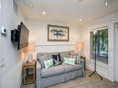 Siesta Key Vacation Accommodation Walk to Beach