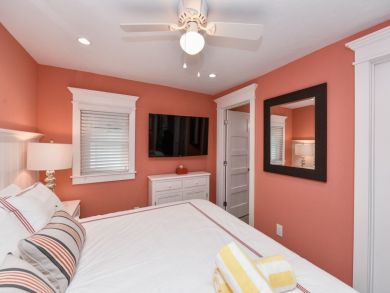 Siesta Key Vacation Accommodation Walk to Beach