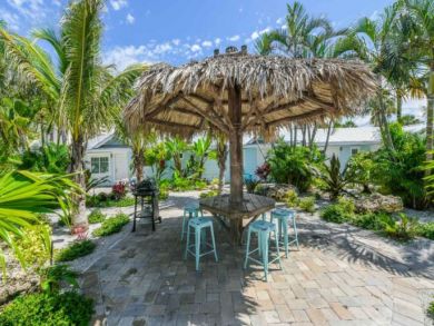 Siesta Key Vacation Rental Sleeps Four Guests