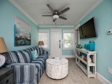 Siesta Key Vacation Rental Sleeps Four Guests