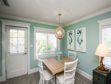 Siesta Key Vacation Rental Condo Walk to Beach