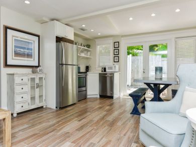 Siesta Key Vacation Accommodation Walk to Beach