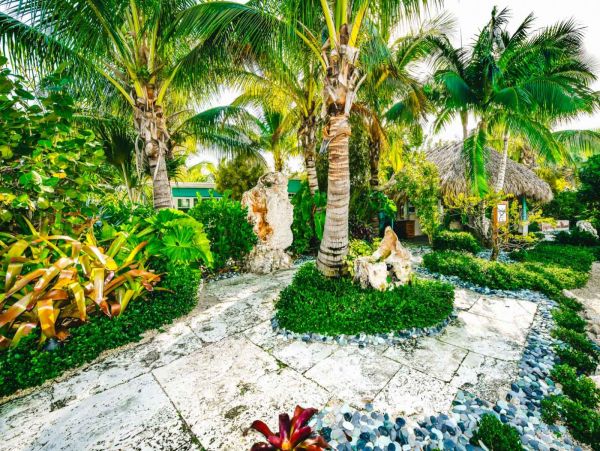 Beach Resort in Siesta Key Florida 3 Bedroom Suite Sleeps 10