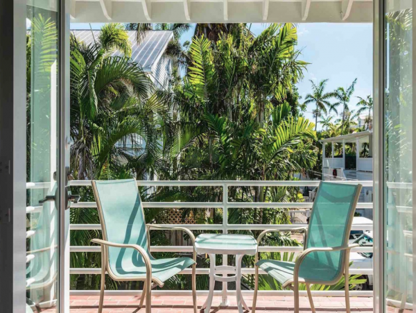 Key West Classy Retreat One Block From Duval Street 5 Bedrms