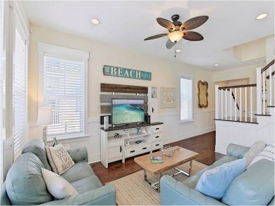 Spacious Living Ara