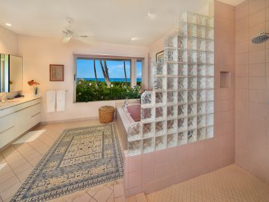 Beach Villa Kihei Luxury All the Way Call Today Beach Villa Kihei Luxury All the Way Call Today