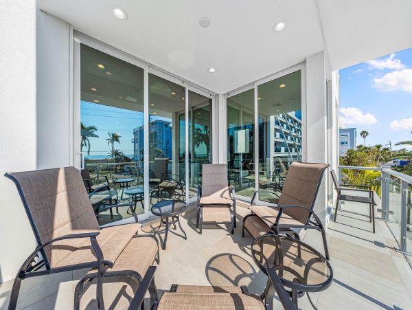 Siesta Key 4 Bedroom Vacation Rental Home Gulf Views  Private Pool Steps to Beach